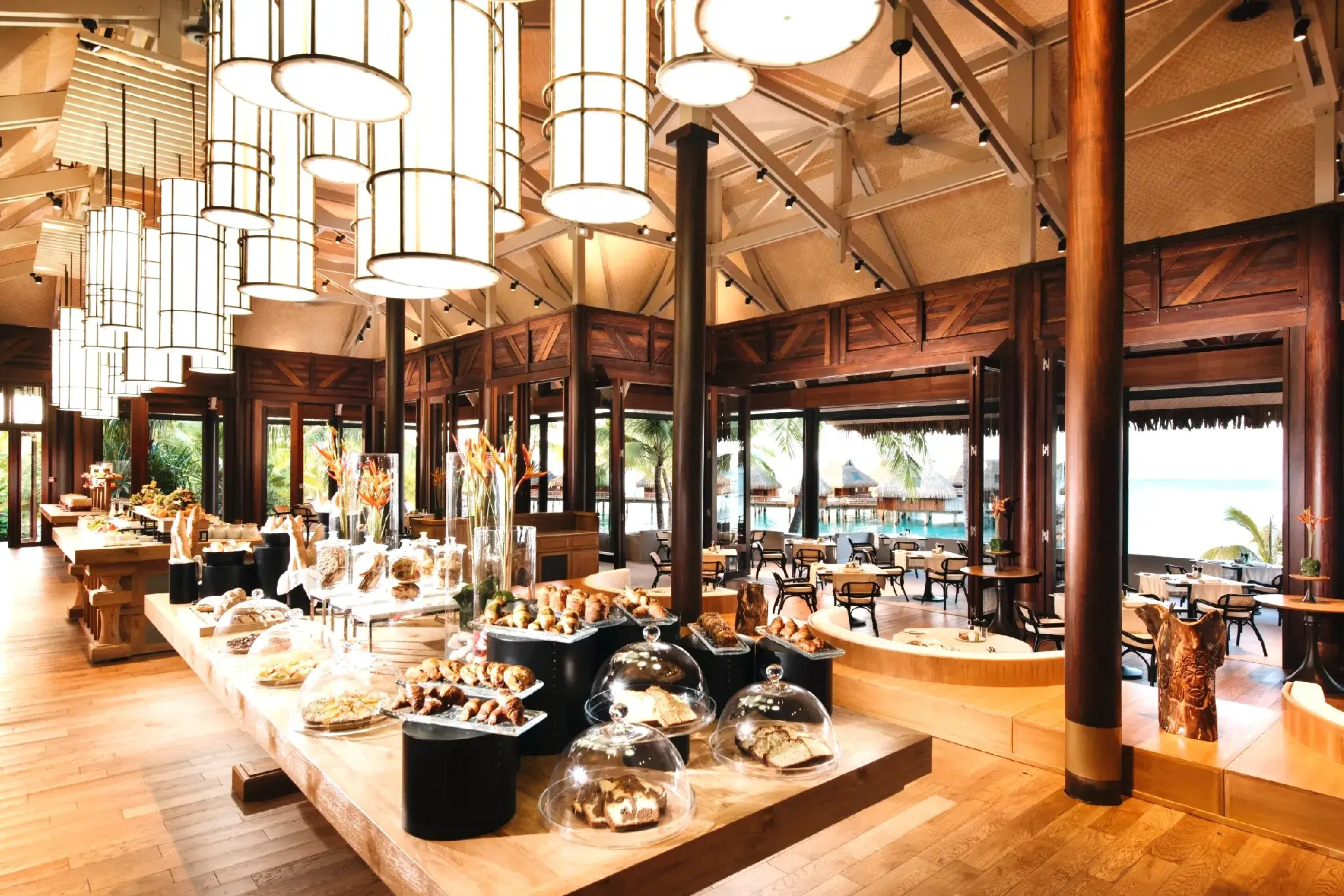 HOTEL CONRAD BORA BORA NUI restaurant2