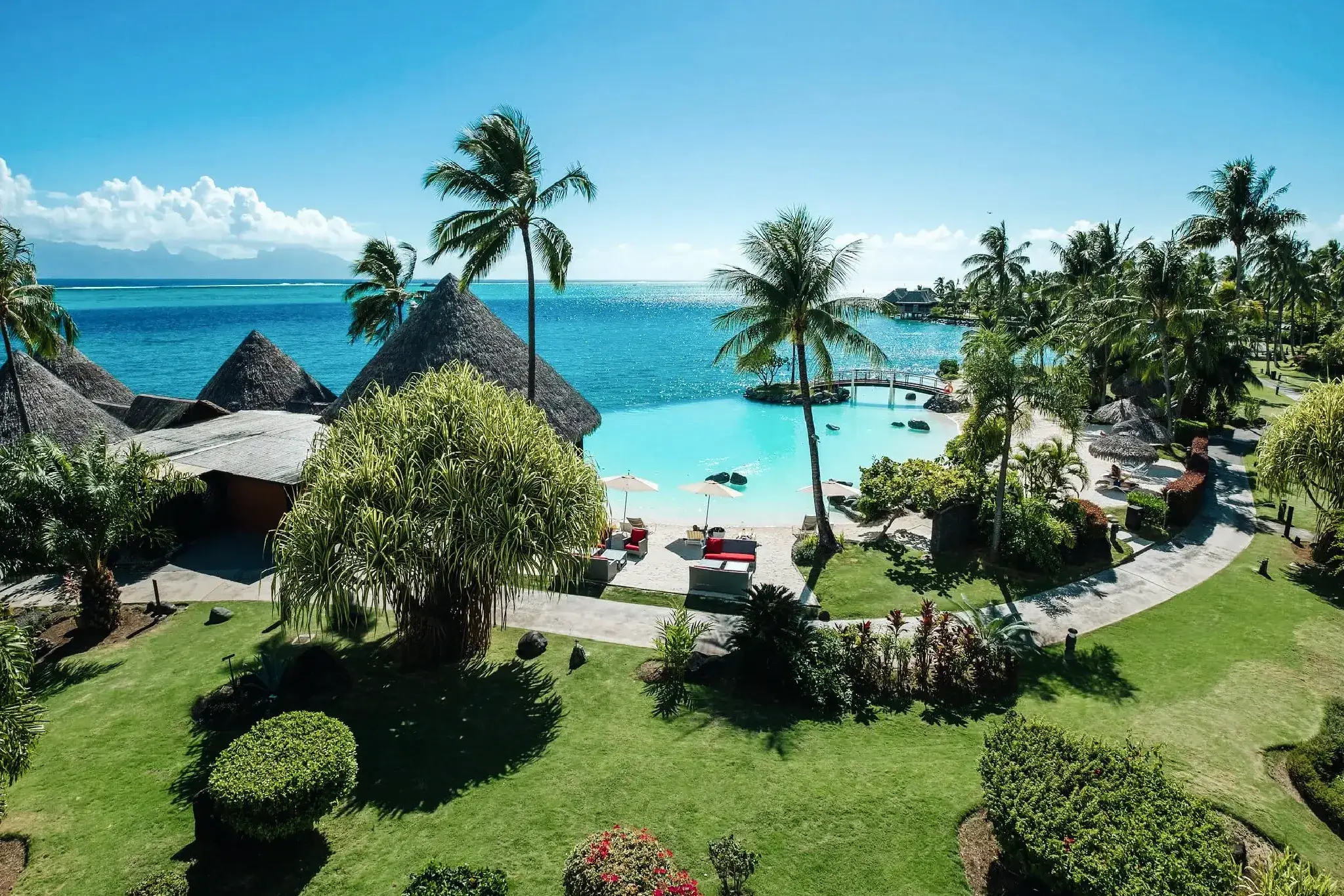 HOTEL INTERCONTINENTAL TAHITI RESORT & SPA swimming pool