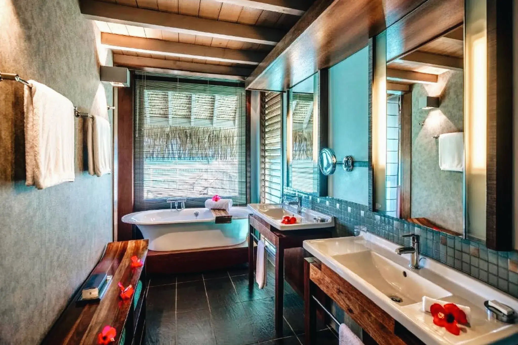 INTERCONTINENTAL BORA BORA RESORT AND THALASSO SPA room