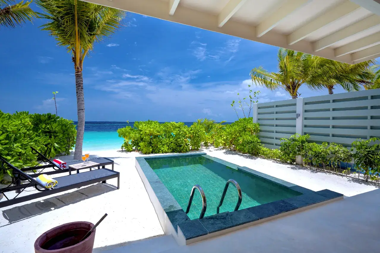 OBLU SELECT Lobigili馬爾地夫奧靜洛碧吉利島Sun Nest Beach Pool Villa擁有私人泳池與一望無際的海景