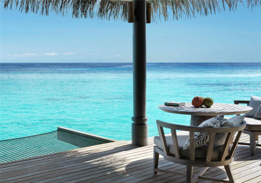 Vakkaru Maldives-Overwater Villa-Overview