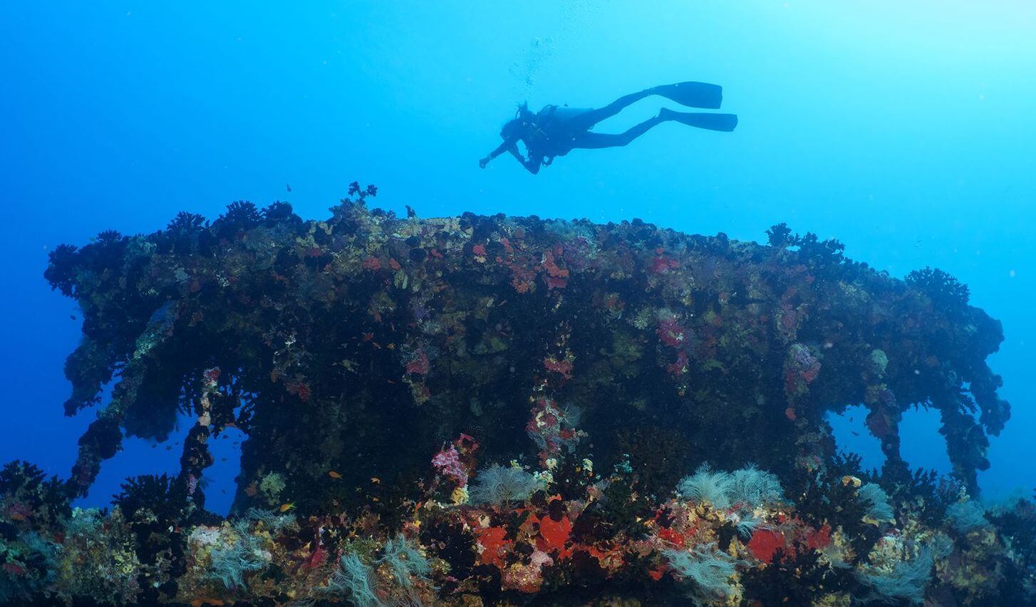 馬爾地夫卡尼富士島度假村Kanifushi，經過PADI認證的潛水中心擁有最先進的設備