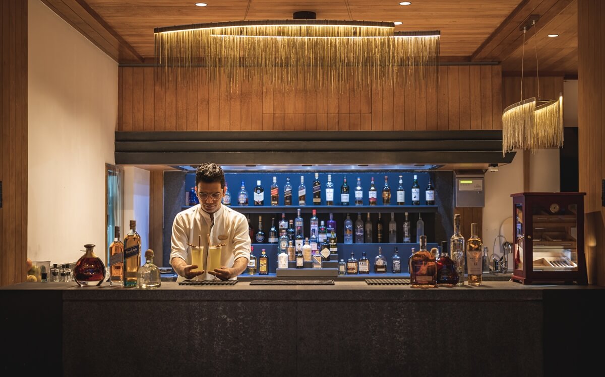 Amilla Baazaar Bar - Clara Travel