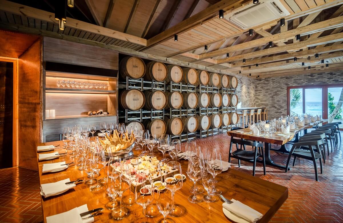Maldives Amillagallery-dining-cellar-door
