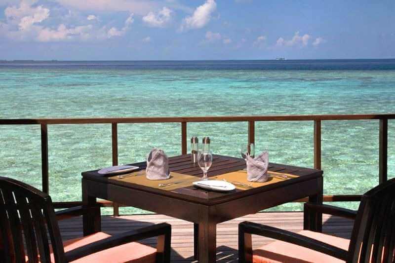Coco Bodu Hithi-Stars-Clara Travel