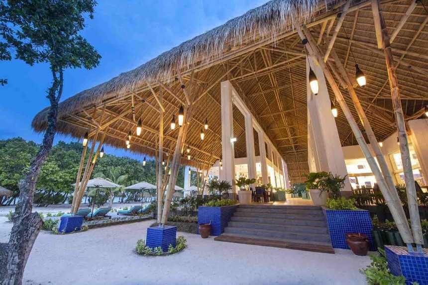 Emerald-Aqua-restaurant