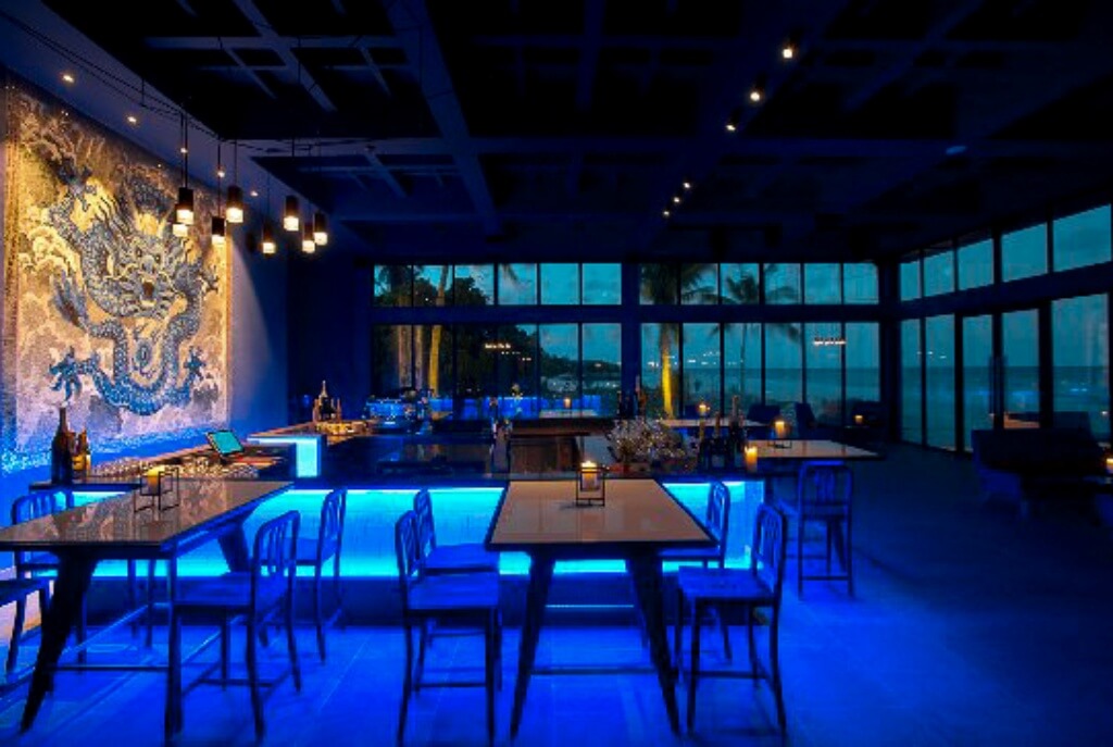 馬爾地夫_Kandima_Sea Dragon and Forbidden Bar