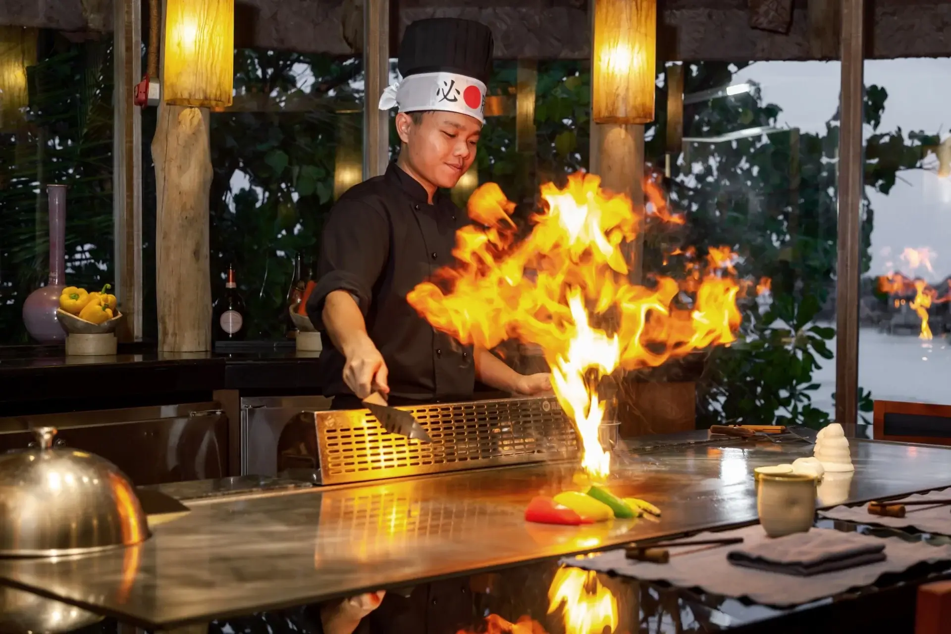 gili lankandushi by the sea