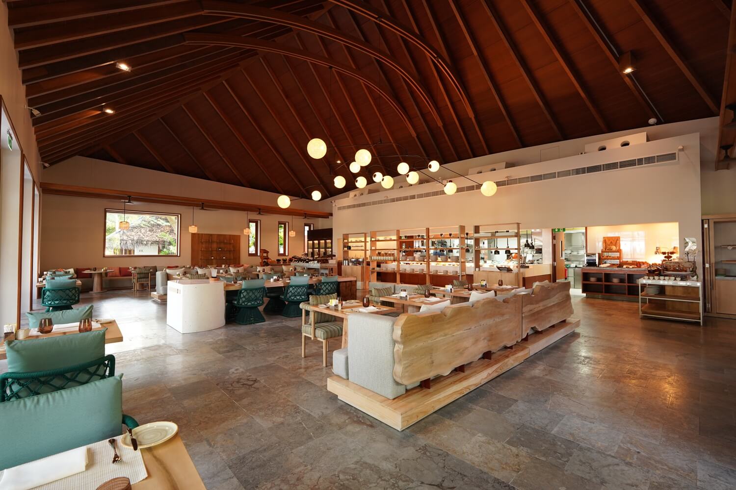 W 寧靜島KITCHEN 全天自助餐餐廳