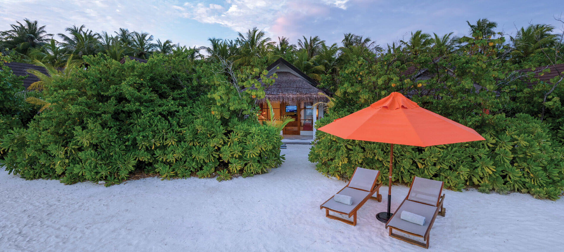 Sangeli villa beach villa