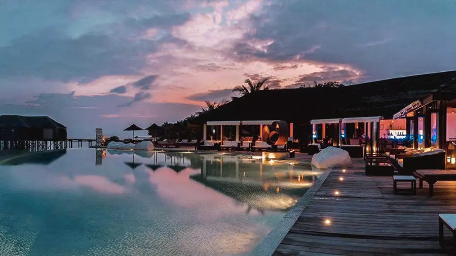 馬爾地夫旅遊_莉莉海灘度假村Aqva Bar