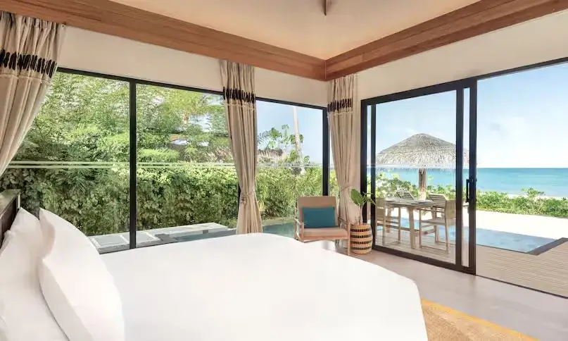 馬爾地夫希爾頓度假村房型具有網床、玻璃地板等網紅元素