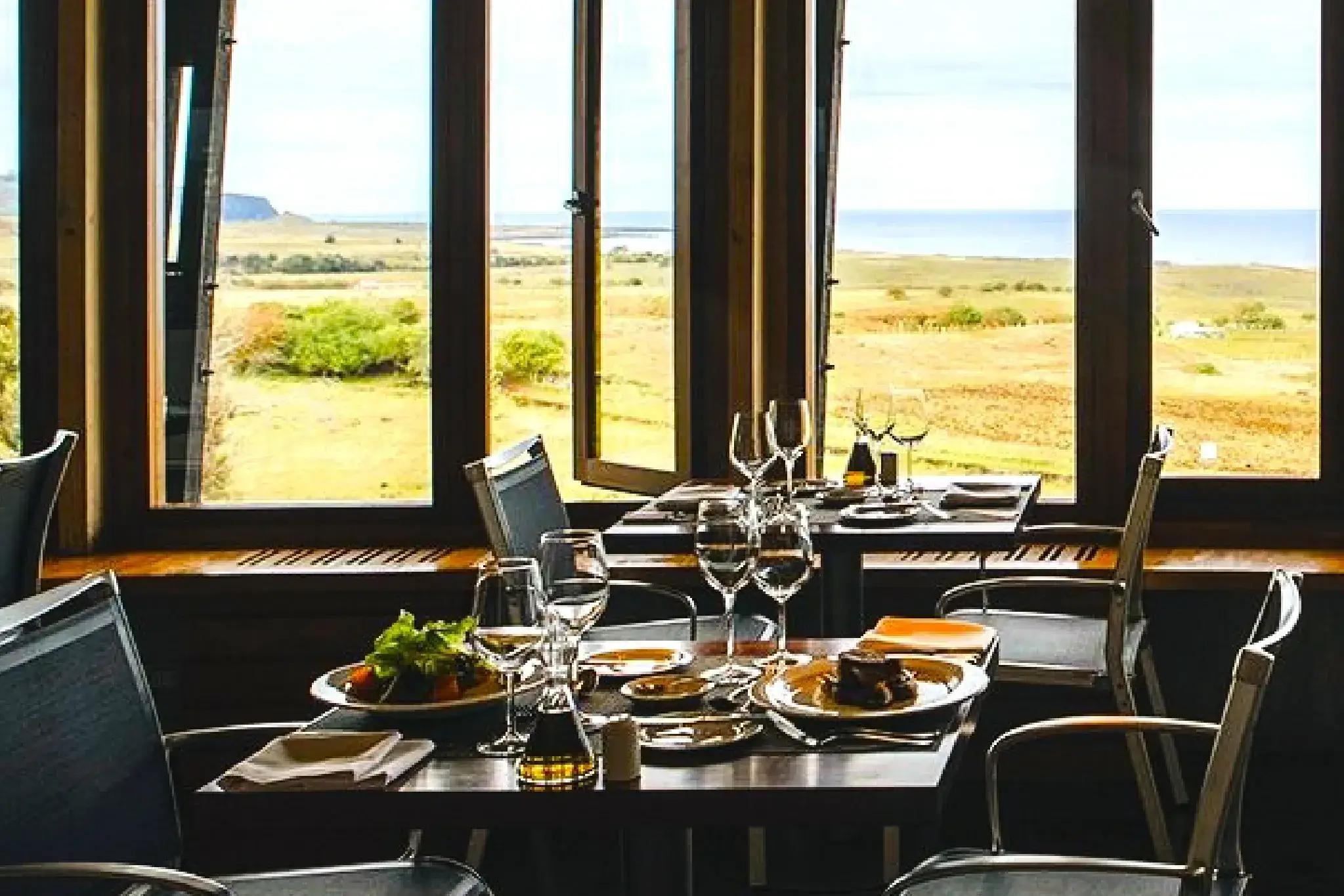 Easter island Explora la posada de mike rapu大窗景餐廳