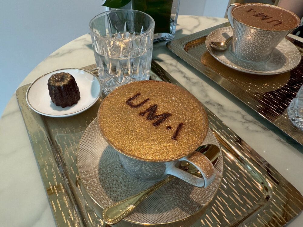 帆船飯店金箔咖啡